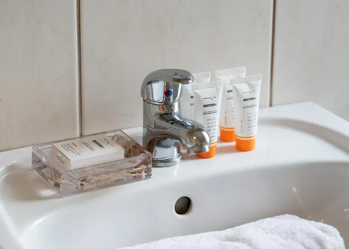 アパート Bright And Cosy In By Renters *