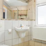 Bright And Cosy In By Renters Apartman Poznań