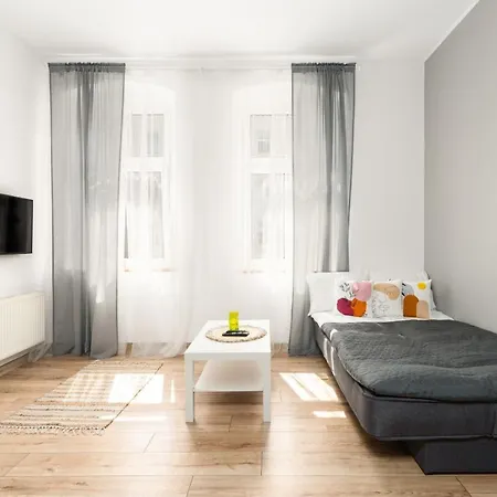 Bright And Cosy In By Renters