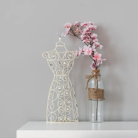 Apartman Bright And Cosy In By Renters